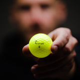 Trust Golfbälle Aurora Gelb - Auffällige Golfbälle, Kristall-Urethan, 12 Bälle
