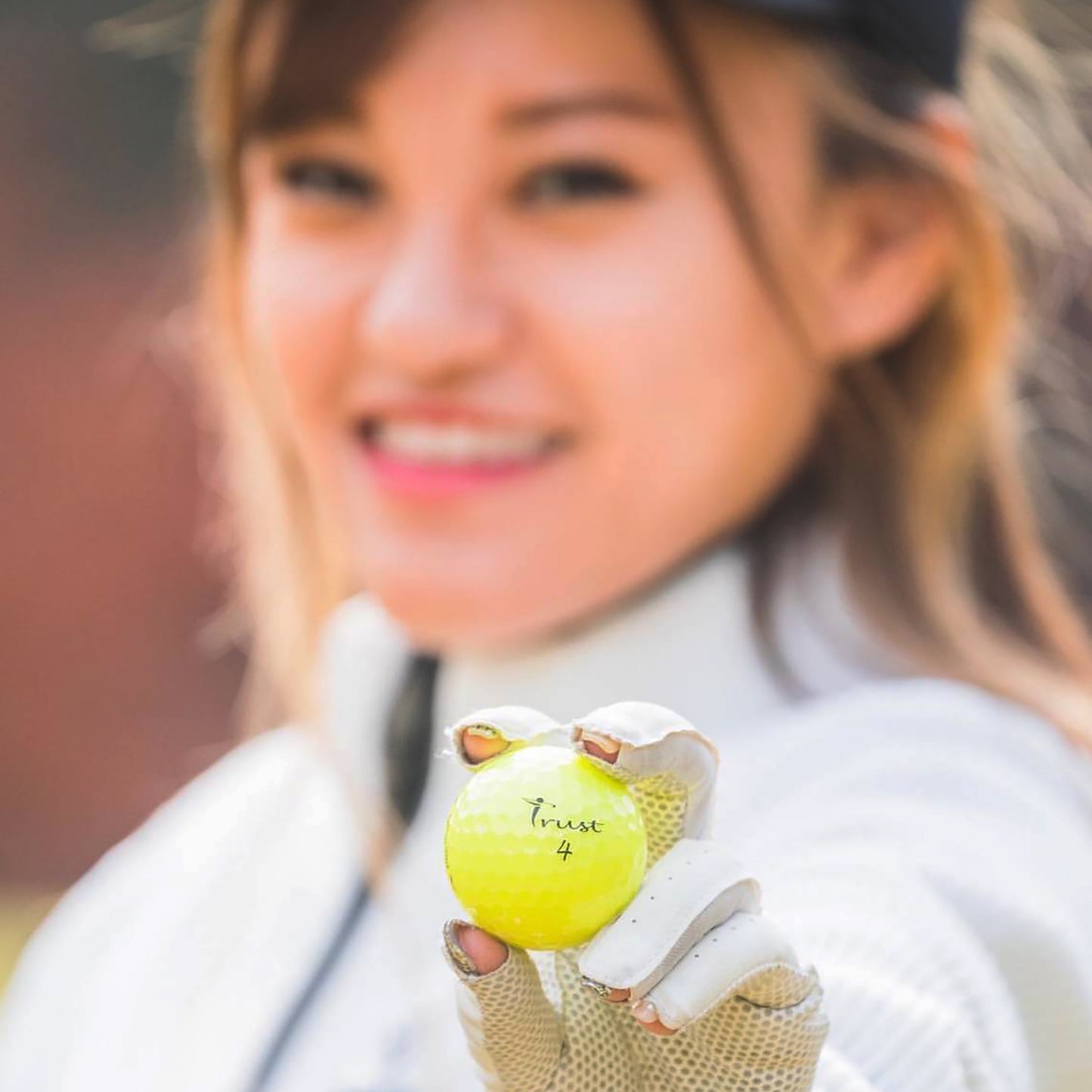 Trust Golfbälle Aurora Gelb - Auffällige Golfbälle, Kristall-Urethan, 12 Bälle