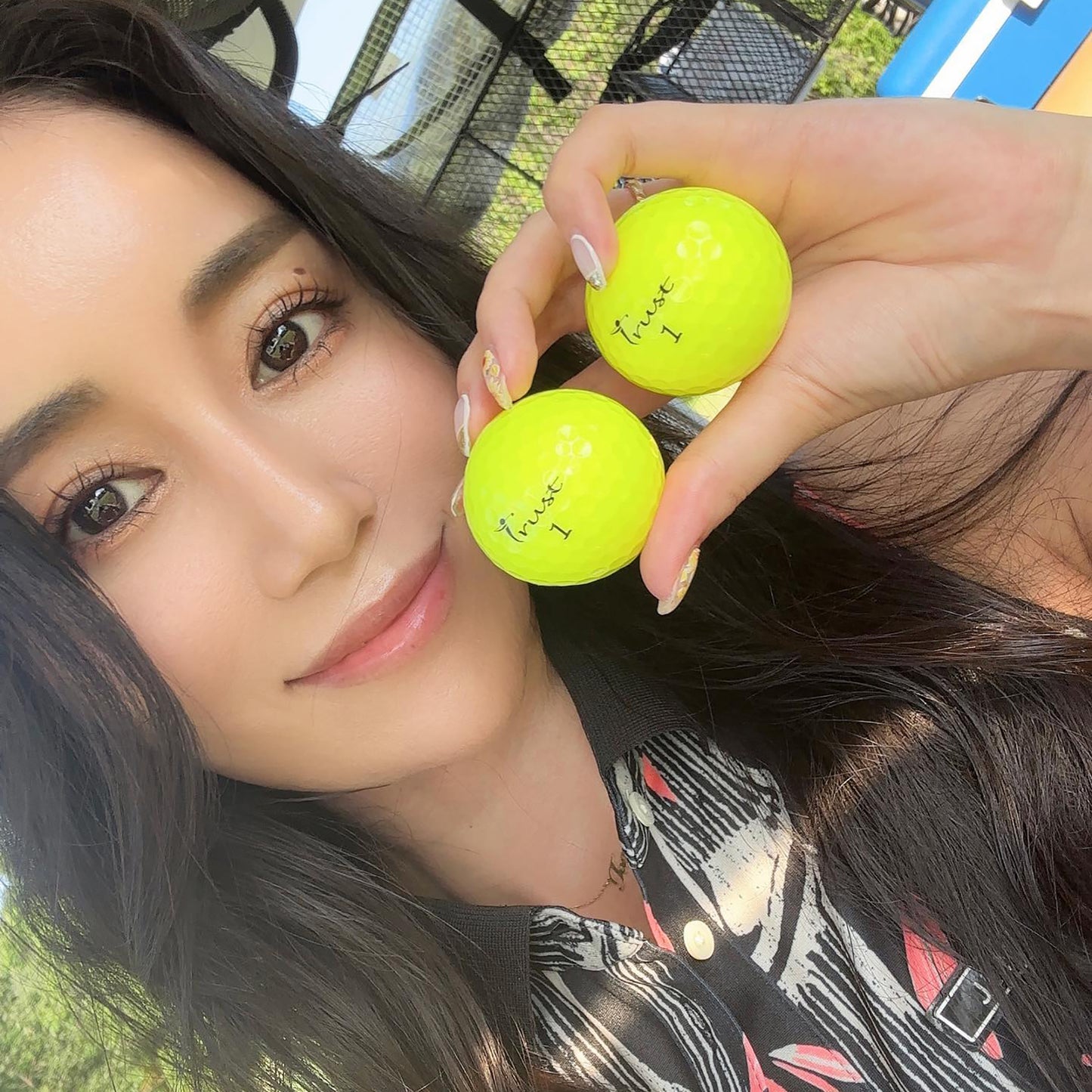 Trust Golfbälle Aurora Gelb - Auffällige Golfbälle, Kristall-Urethan, 12 Bälle