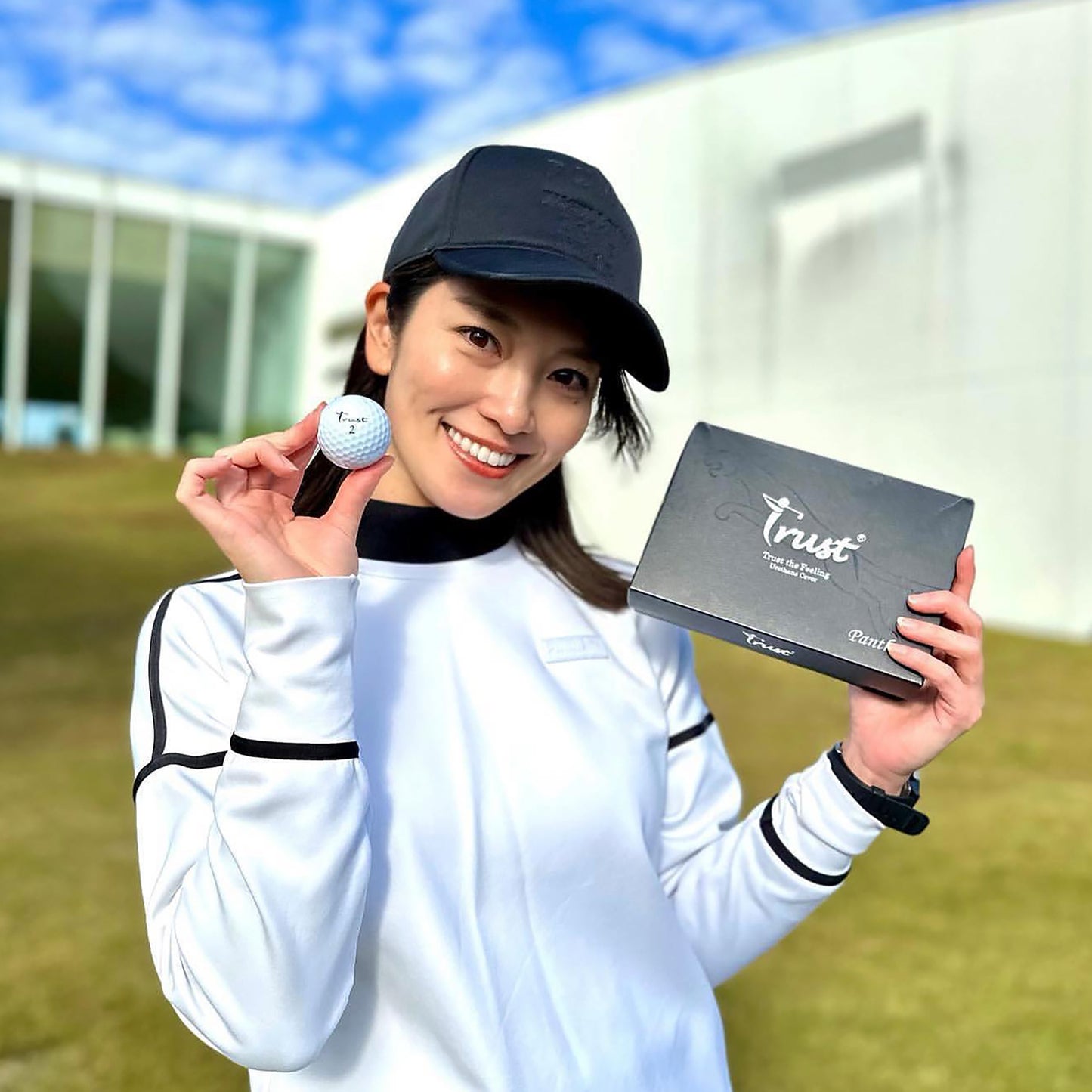 Trust Golfbälle Panther Weiß – Urethan, weiches Schlaggefühl, optimale Kombination aus Weite & Spin-Kontrolle, 48 Bälle